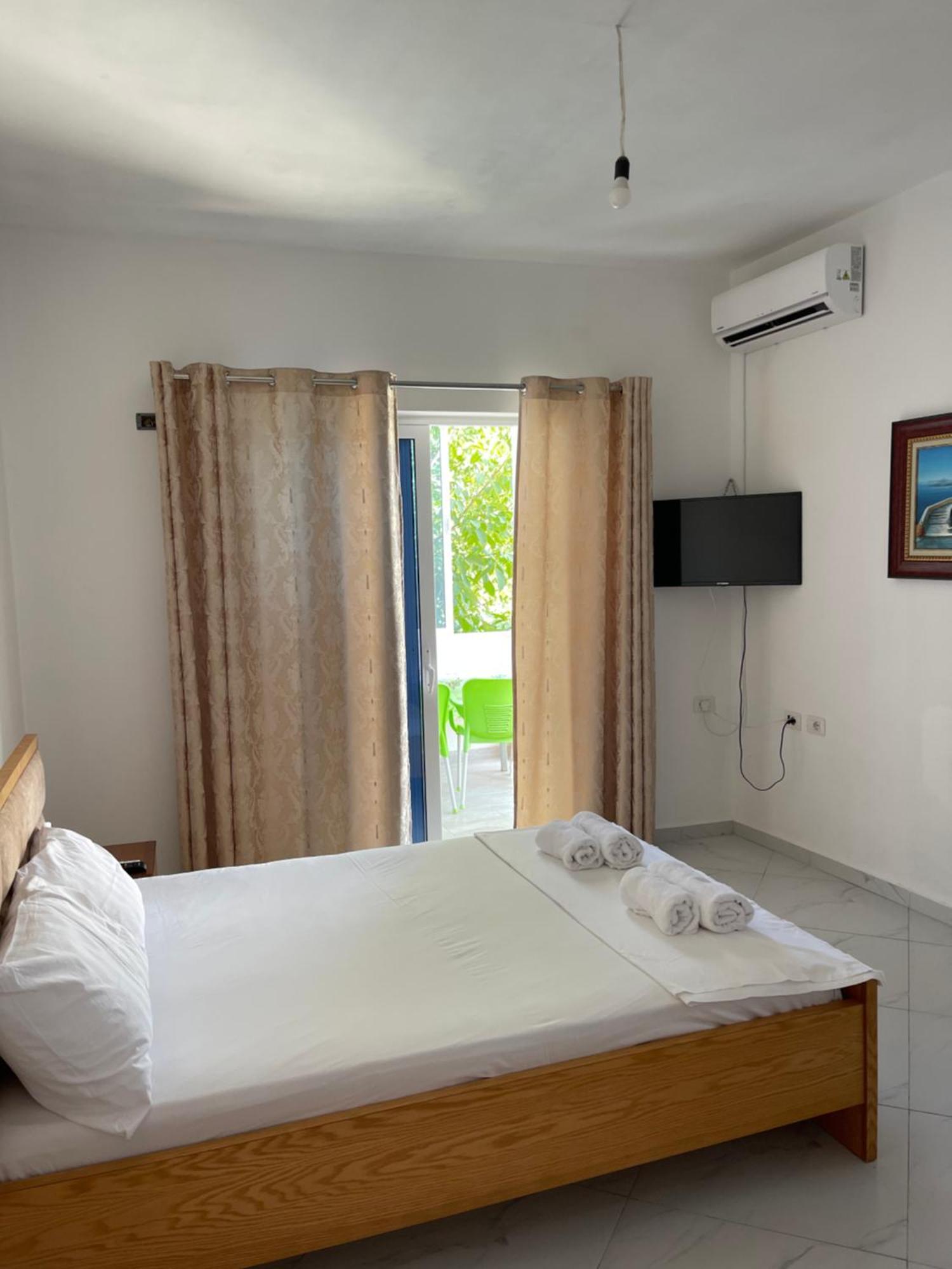 Olympia Guesthouse Ksamil Eksteriør billede